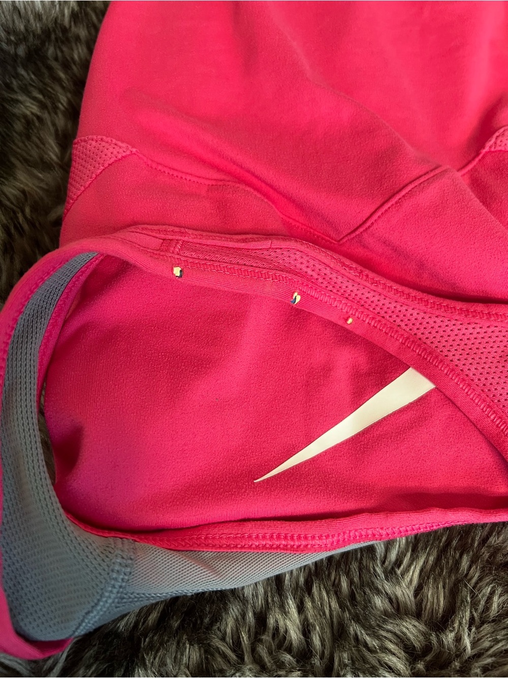 Nike Women’s Hot Pink Racerback Tank Top - Picture 3 of 7